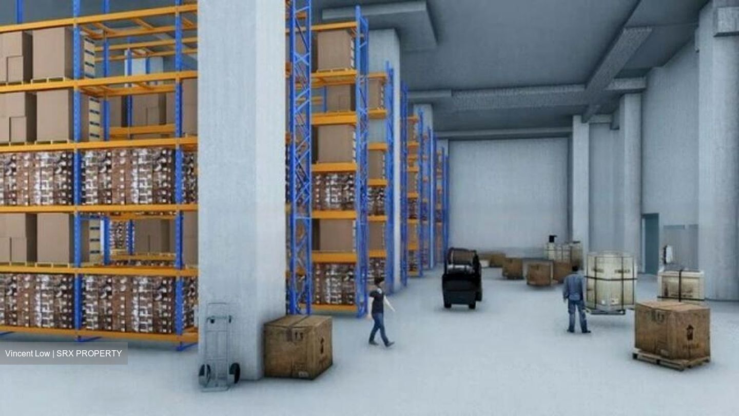  (D22), Warehouse #454837881
